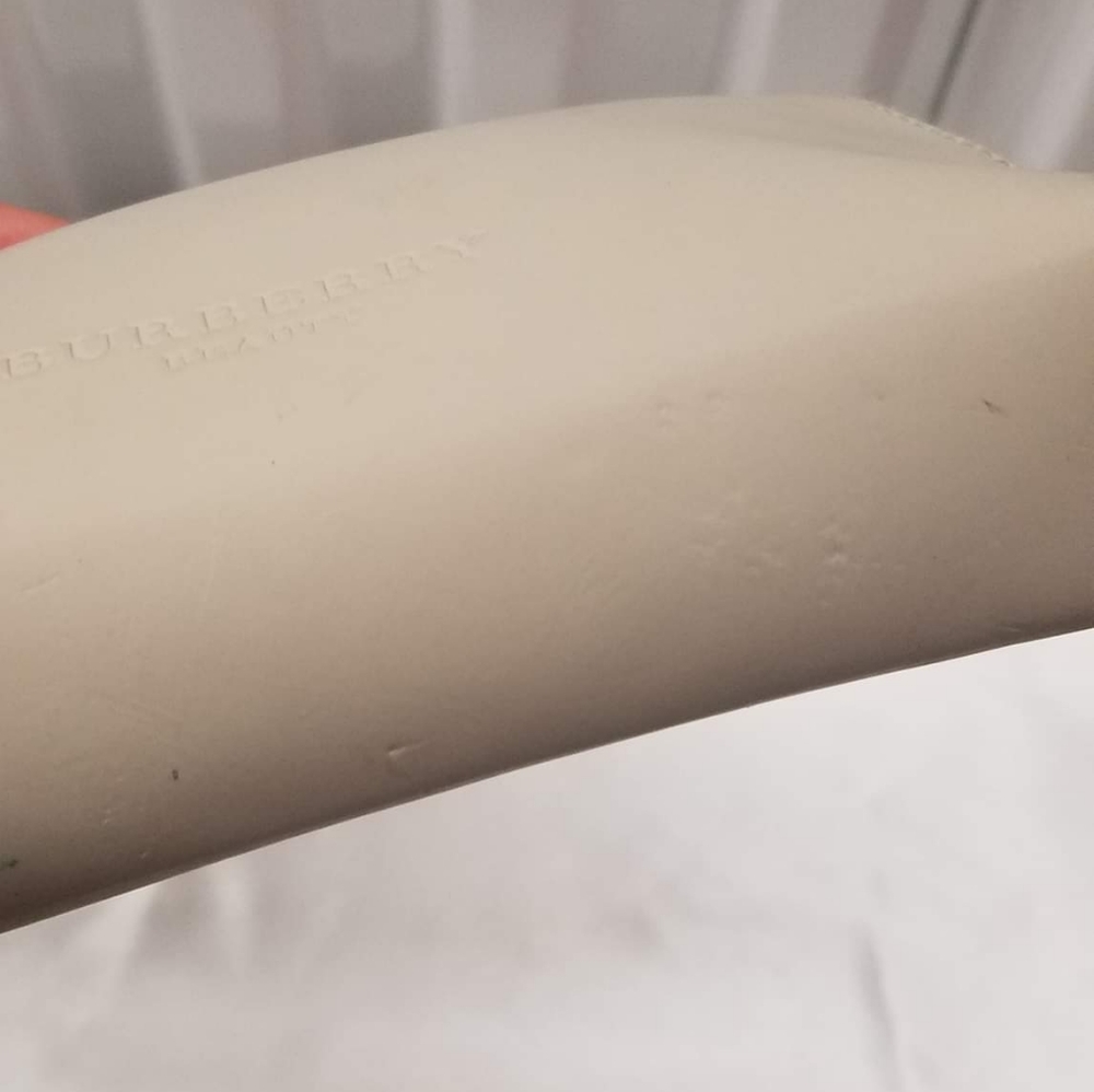AUTHENTIC BURBERRY BEAUTY BAG - Picture 3 of 8